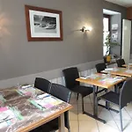 Logis Hotel-restaurant Les Coudercous Saint-Chély-dʼAubrac