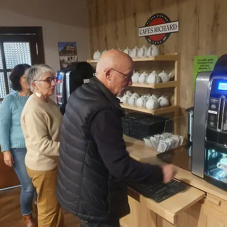 Logis Hotel-restaurant Les Coudercous Saint-Chély-dʼAubrac