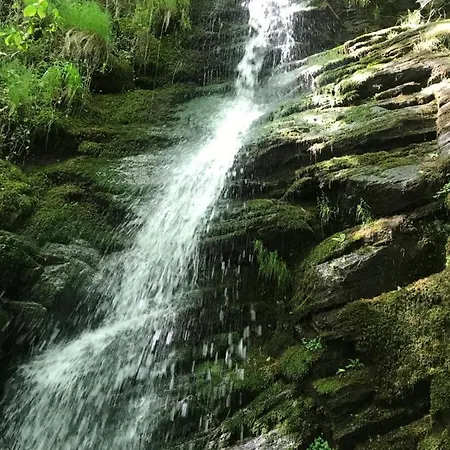 Hotel Logis Hotel-restaurant Les Coudercous Saint-Chély-dʼAubrac