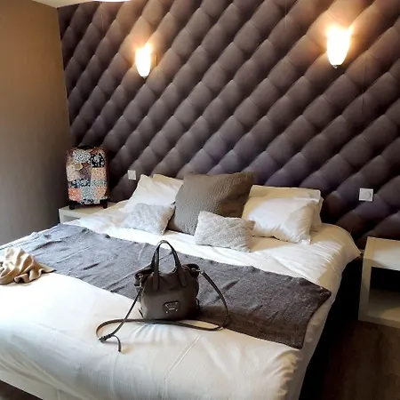 Hotel Logis Les Coudercous