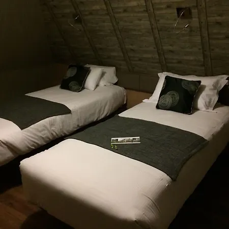 Logis Hotel-restaurant Les Coudercous Saint-Chély-dʼAubrac