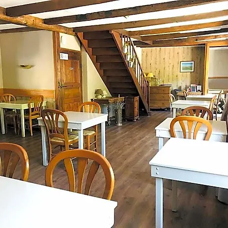 Logis Hotel-restaurant Les Coudercous ホテル Saint-Chély-dʼAubrac