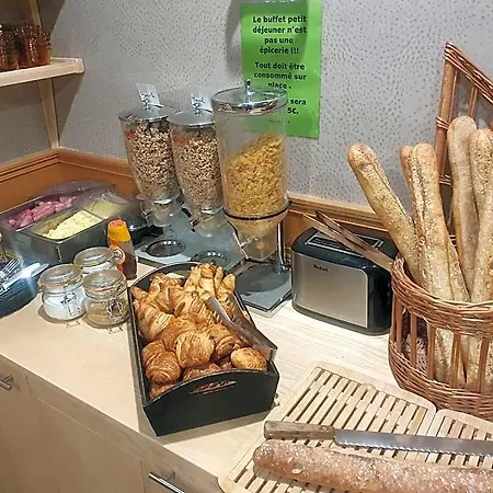 Logis Hotel-restaurant Les Coudercous 3*